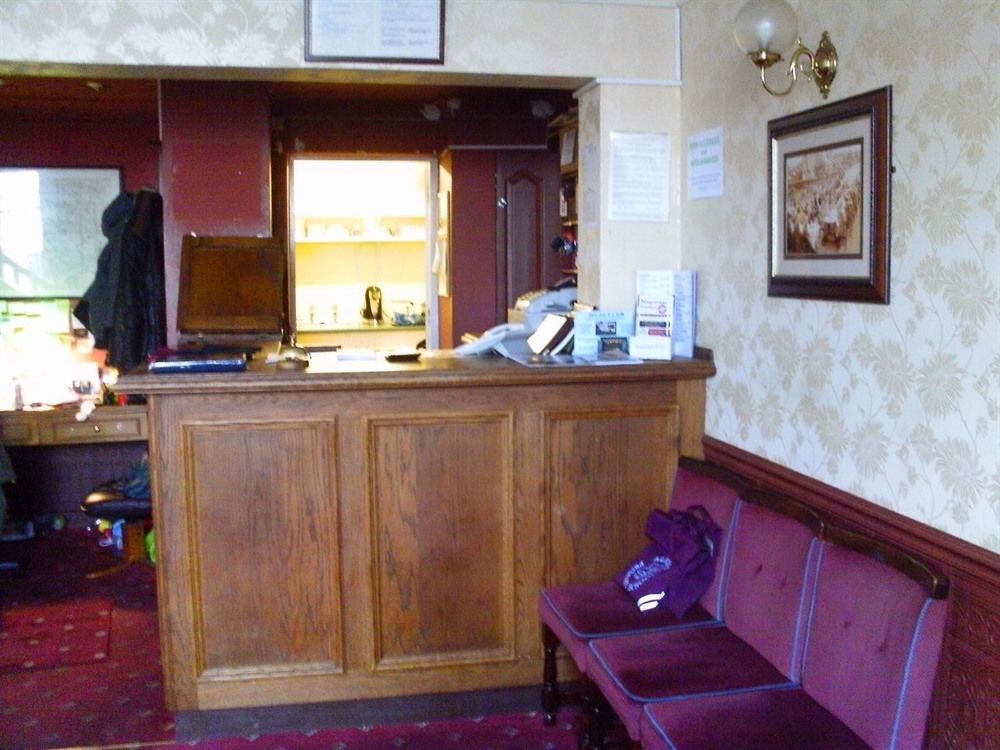The Windmill Hotel Alford  Buitenkant foto